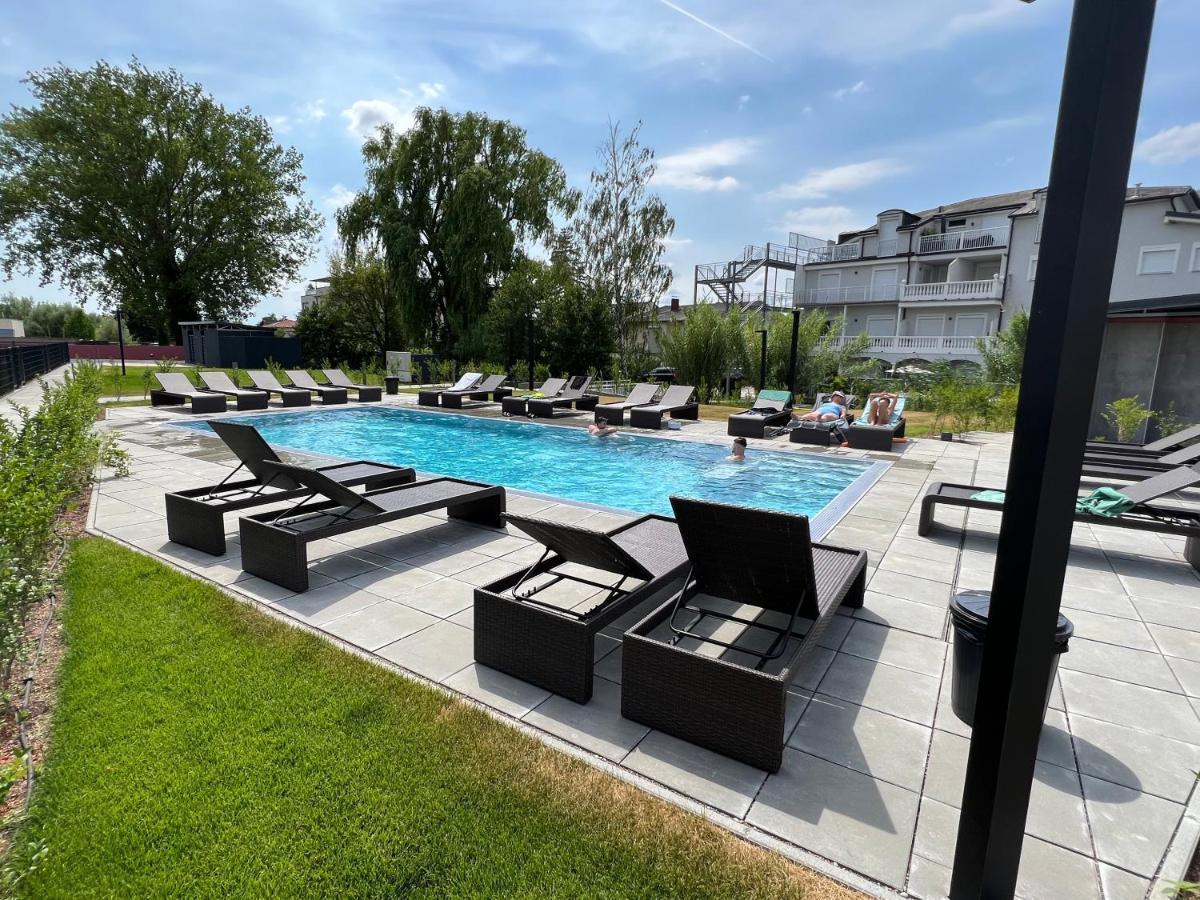 25H Spa-Residenz Best Sleep Privat Garden & Pools Neusiedl am See Ngoại thất bức ảnh