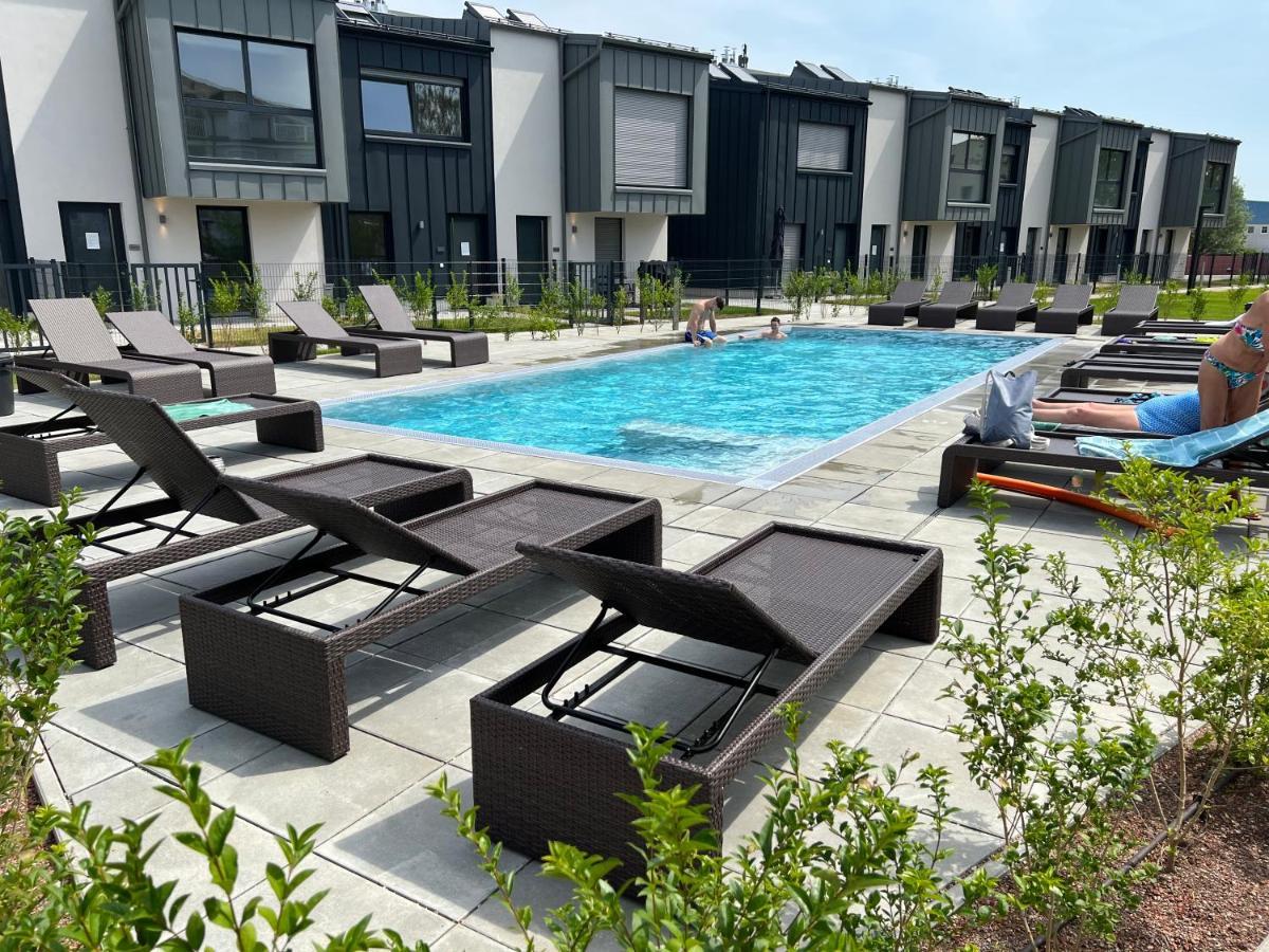 25H Spa-Residenz Best Sleep Privat Garden & Pools Neusiedl am See Ngoại thất bức ảnh