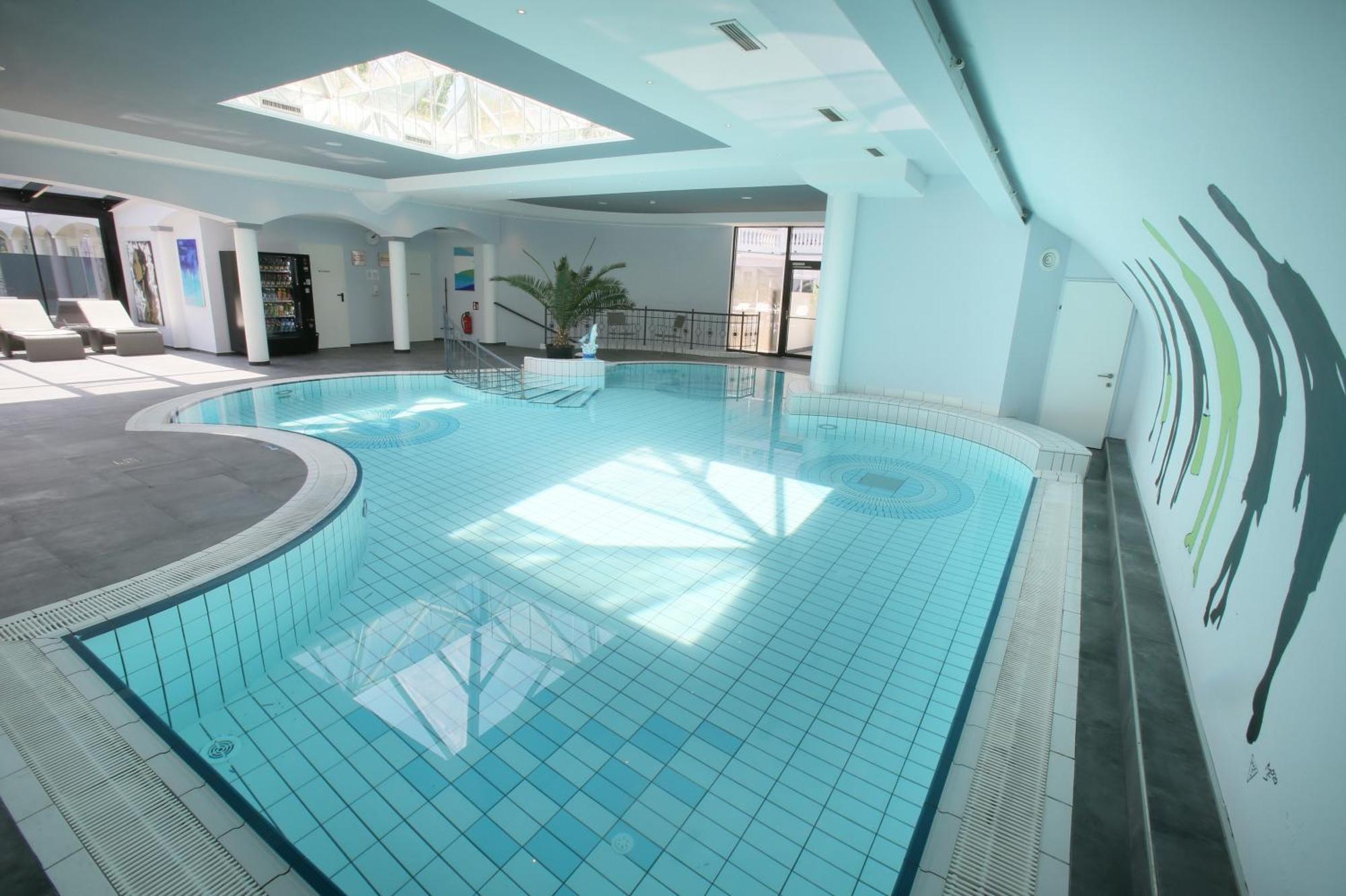 25H Spa-Residenz Best Sleep Privat Garden & Pools Neusiedl am See Ngoại thất bức ảnh